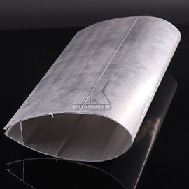 Las barandillas al aire libre de aluminio grandes, la barandilla de aluminio perfilan el polvo Coaitng