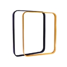 El espejo cuadrado de aluminio de doblez cepillado enmarca esquinas redondeadas rectangulares